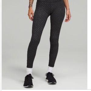 Lululemon Wunder Train 25” Word mark Legging